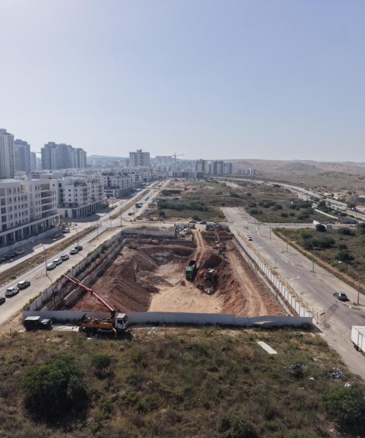 AYALA C, ראש העין