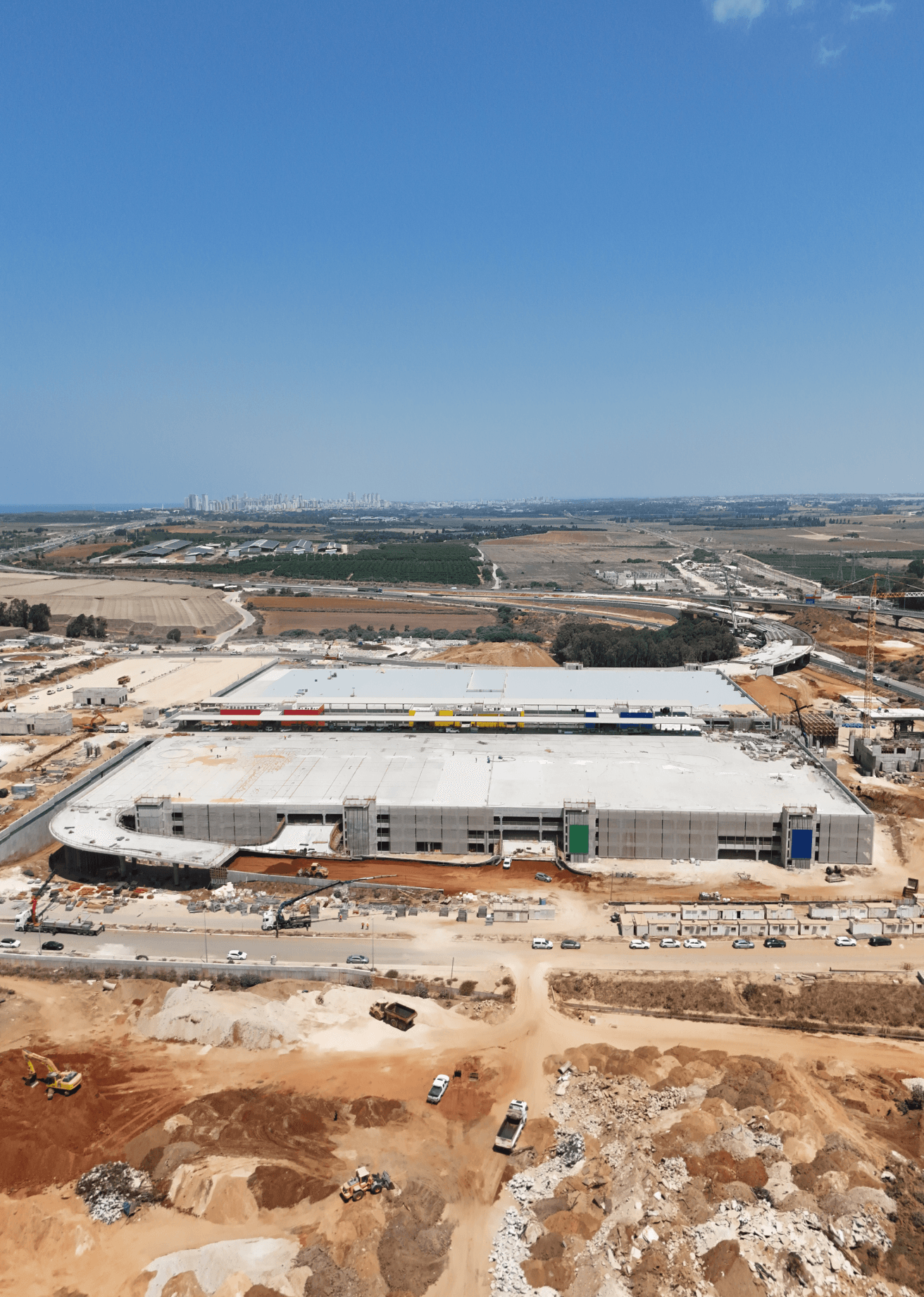 Shefayim Parking Lot